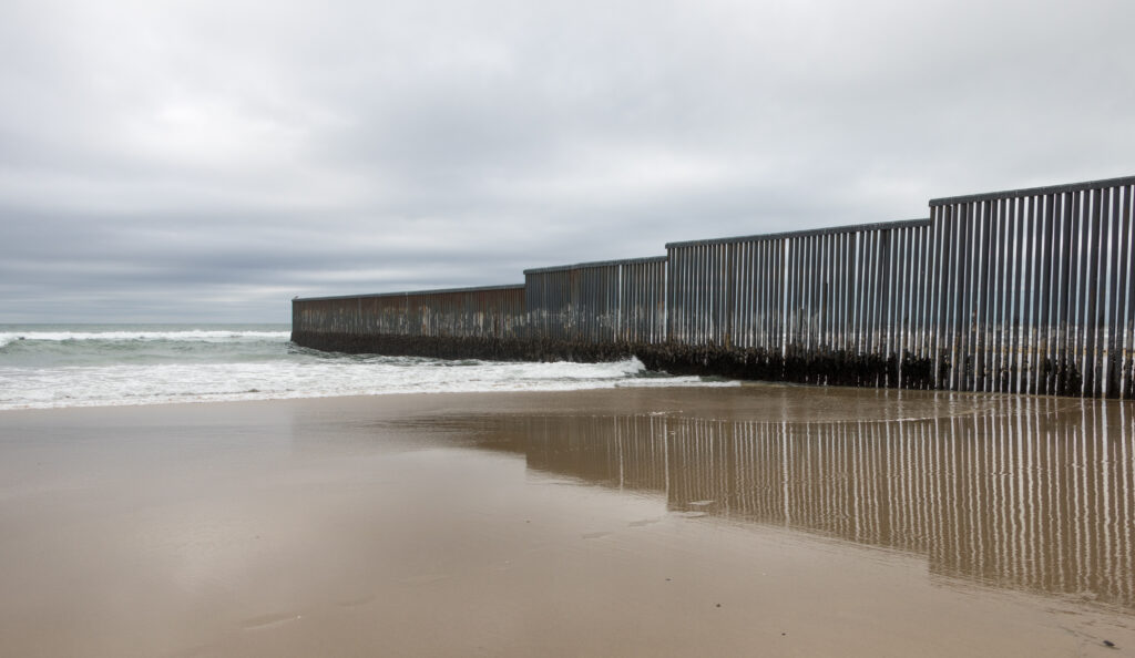 mexico us border at tijuana