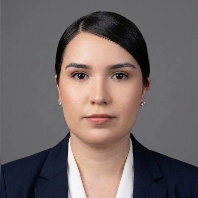 Home Mia Profile Pic
